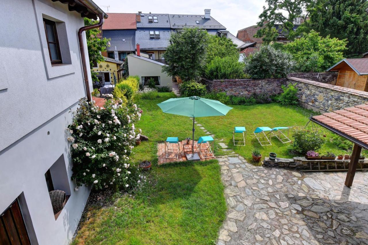 Na Letnim Byte Kouřim Exterior foto